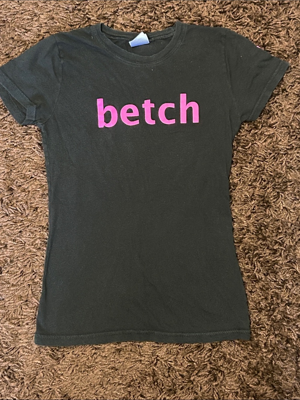 Kelly Betch “let me borrow that top” tee. 🤣